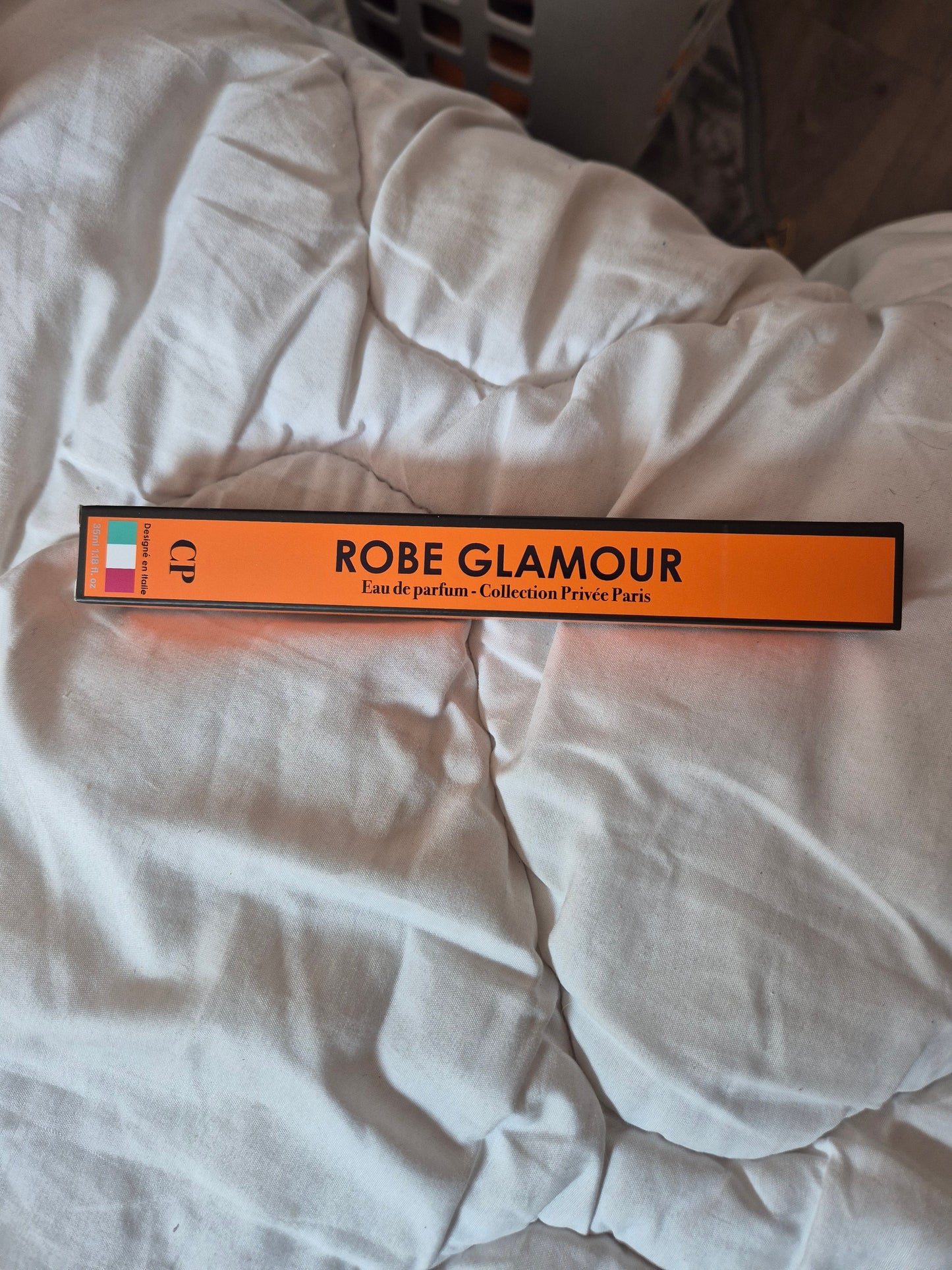 ROBE GLAMOUR. La Petite Robe Noir de G.35ml