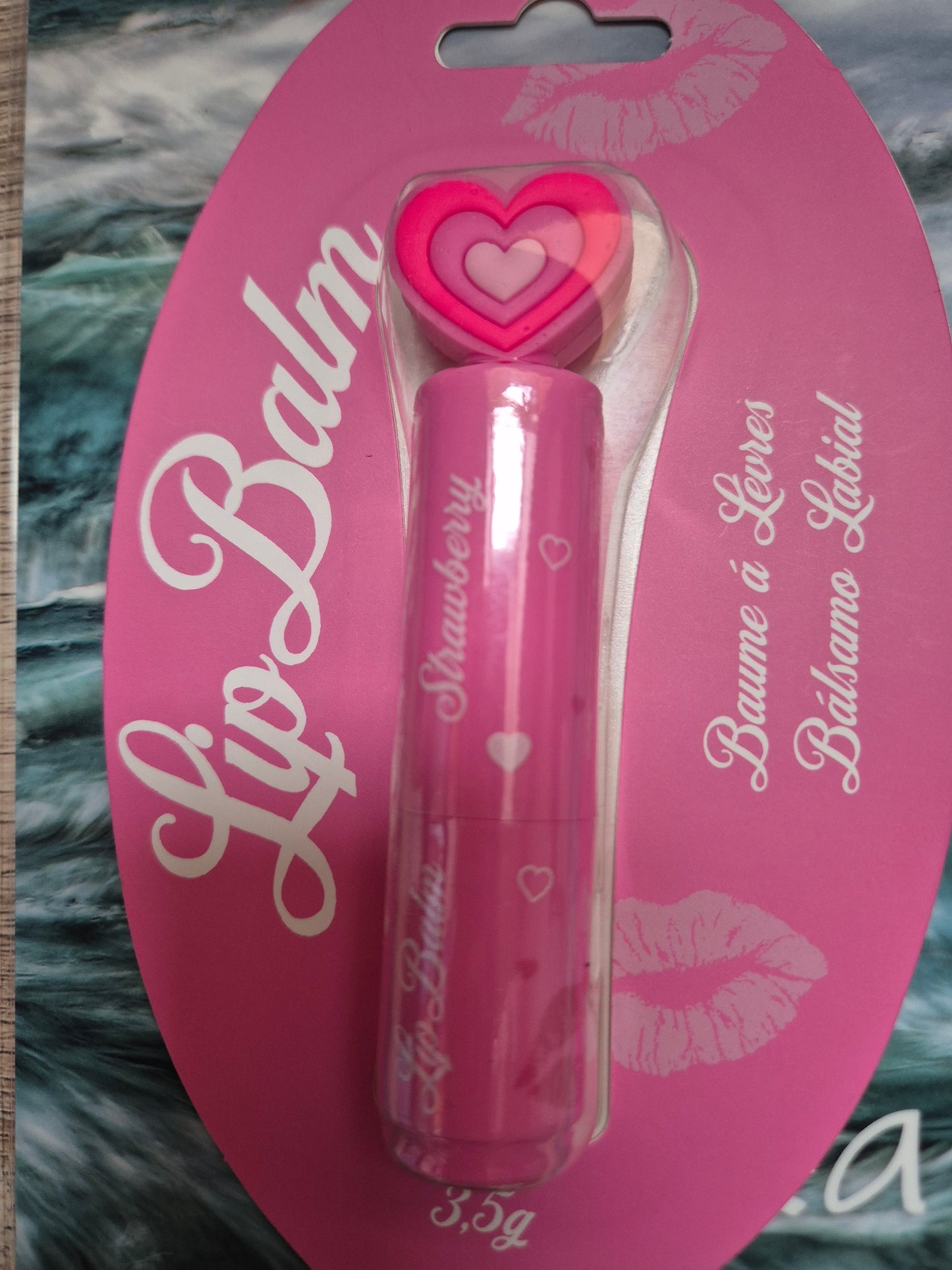 Baumes à lèvres violet où rose