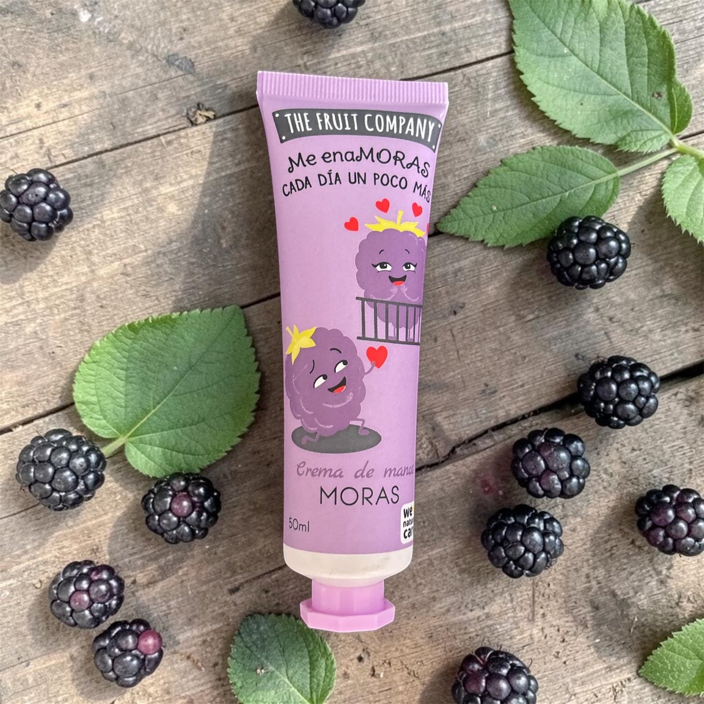 Crème pour les mains. 50ml .parfum mûre