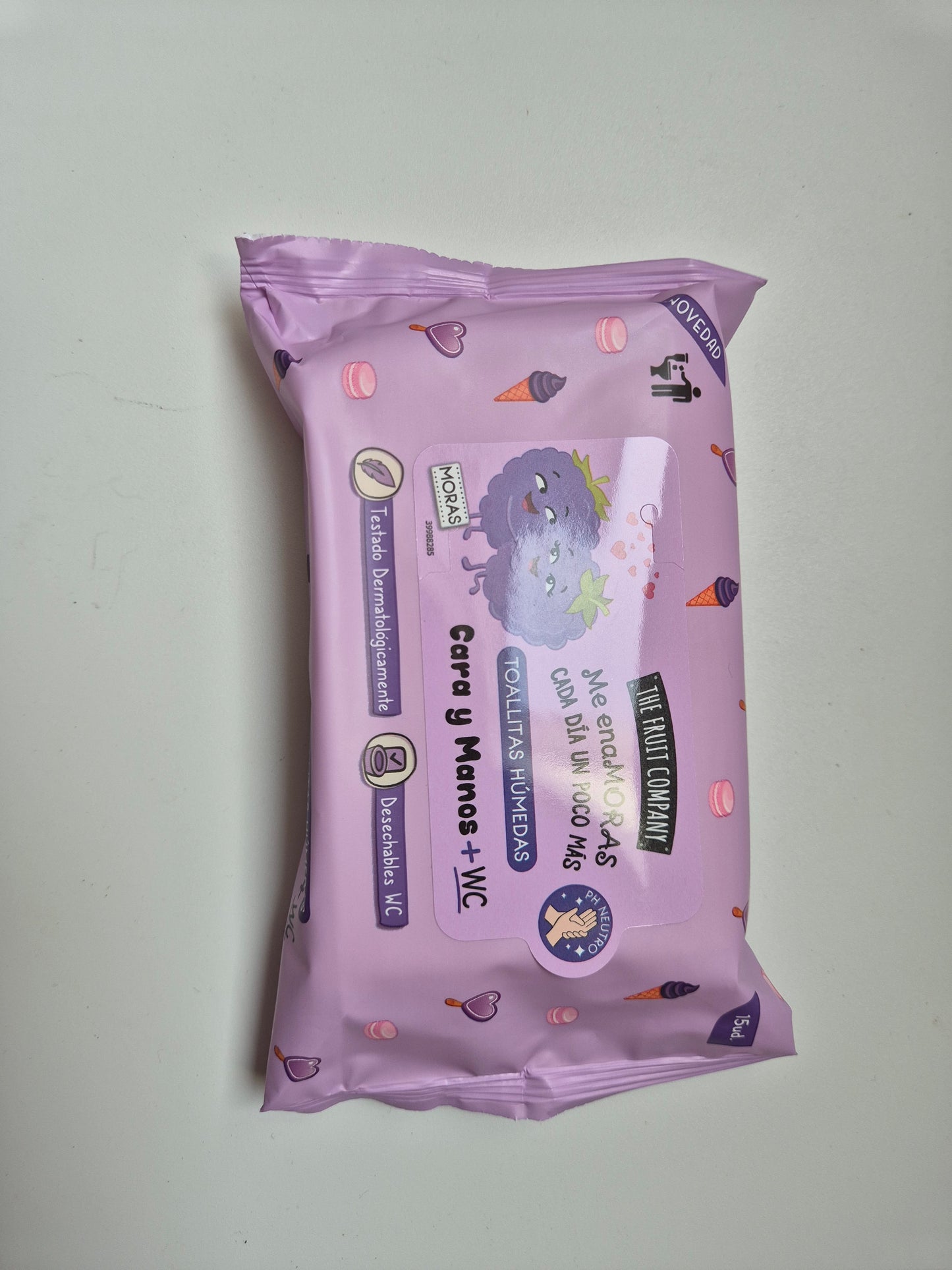 LINGETTE DE LA MARQUE THE FRUIT COMPANY . MURE