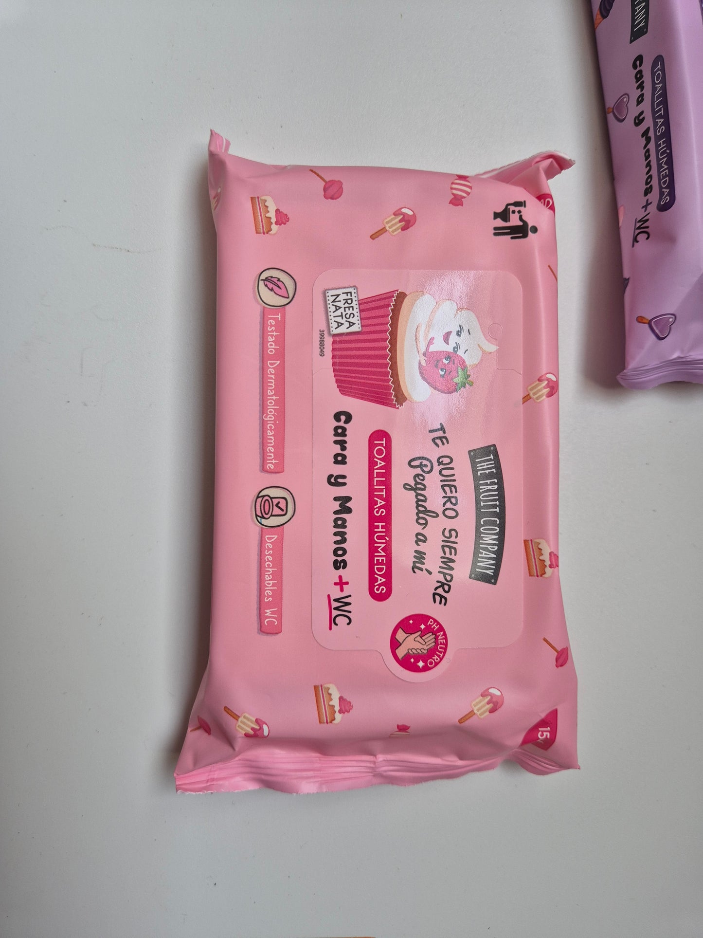 LINGETTE DE LA MARQUE THE FRUIT COMPANY. FRAISE CHANTILLY
