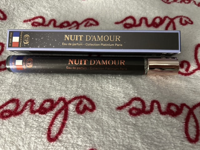 NUIT D AMOUR. LA NUIT DE L'HOMME DE YSL .35ml