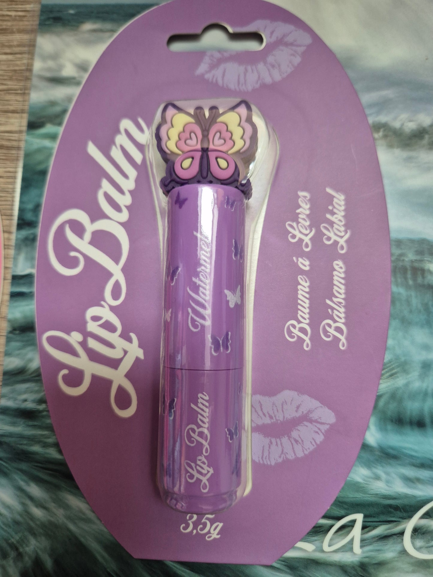 Baumes à lèvres violet où rose