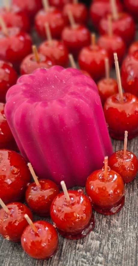 Cannelé fondant. Pomme🍎 d'amour💖